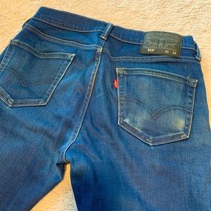 MEN’S LEVI’S JEANS